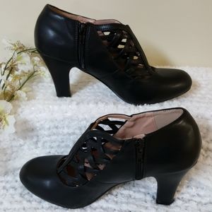 Journee collection women mary jane pumps